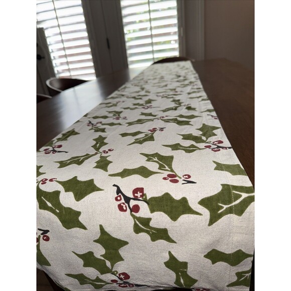 Crate & Barrel Holly Table Runner 14x90 Cotton Linen Christmas Holiday Berries - Picture 2 of 7